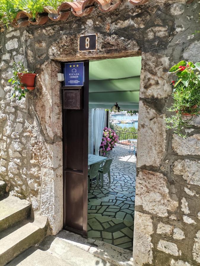Holiday House Belavista 诺维·维诺多尔斯基 外观 照片
