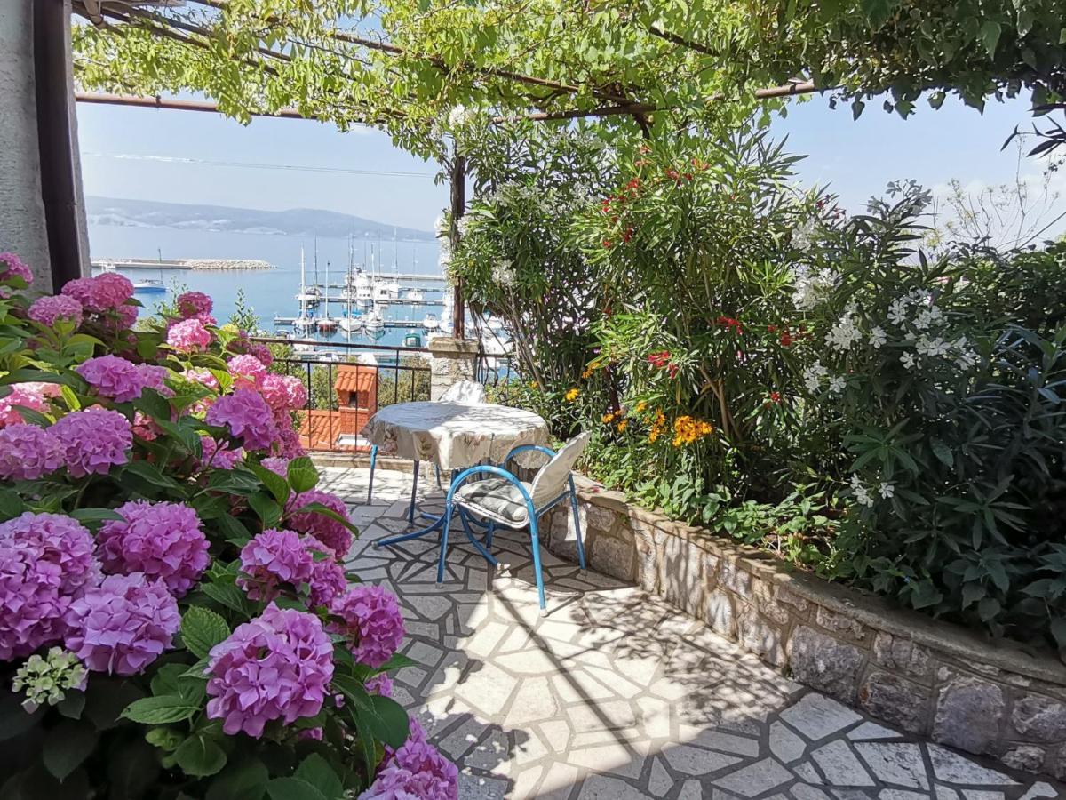 Holiday House Belavista 诺维·维诺多尔斯基 外观 照片