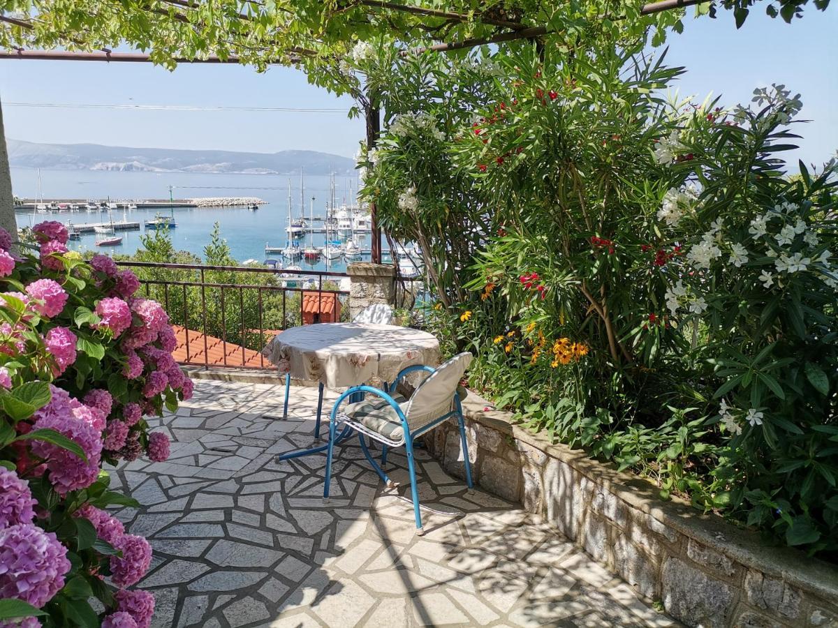 Holiday House Belavista 诺维·维诺多尔斯基 外观 照片