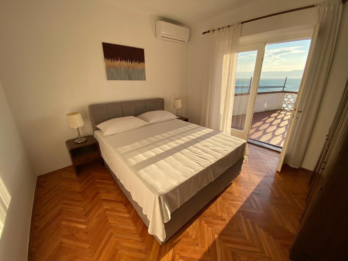 Holiday House Belavista 诺维·维诺多尔斯基 外观 照片